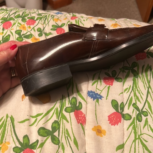 Shoes - Picture 4 of 6